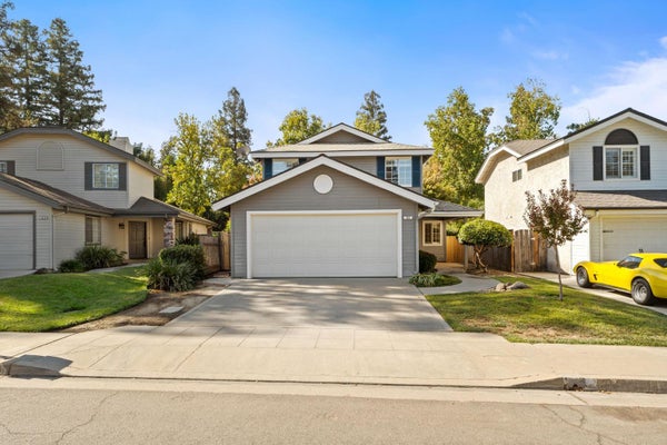 757 E ROBIN LN, FRESNO, CA 93730 - Image bd9682f26a9a132391e6efea5c91e3e7/2496500131