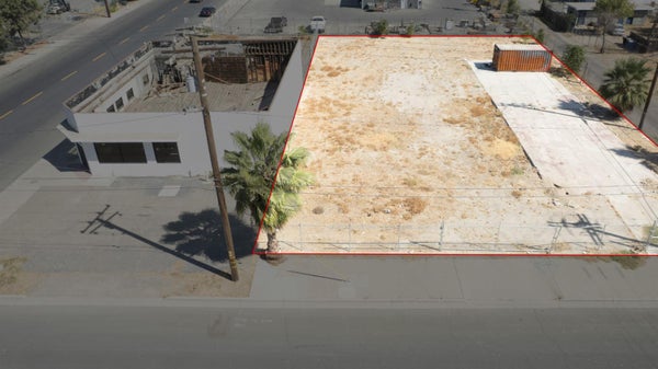 109 S BROWN ST, HANFORD, CA 93230 - Image bed4e0c7cbfeacd71dc8dd9fee8c60f8/258730958