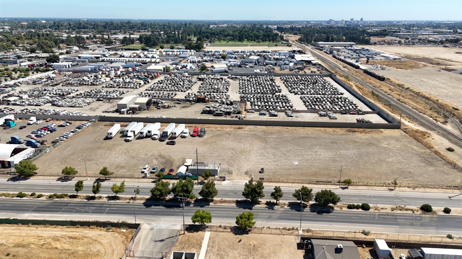 620 N Marks