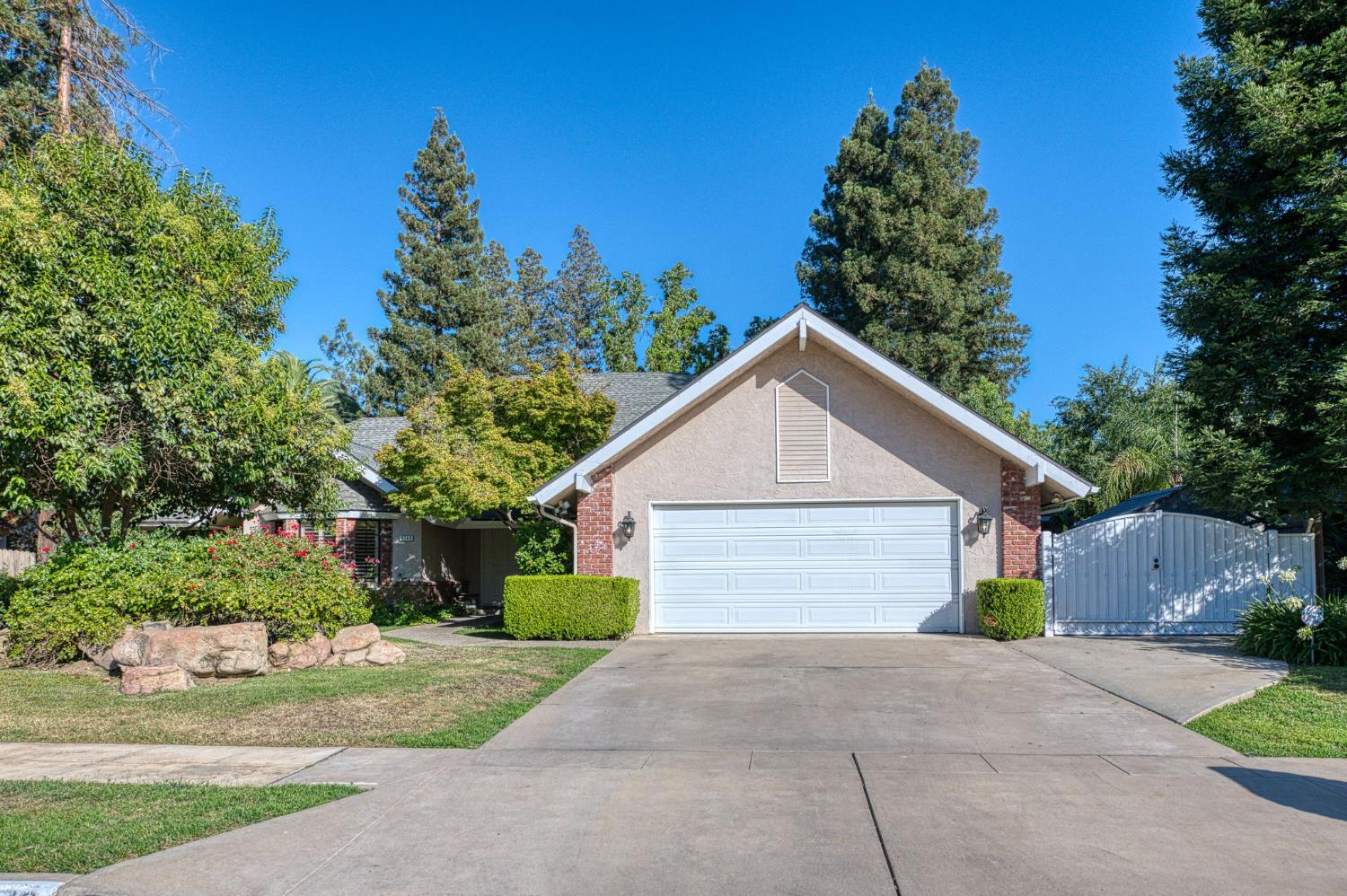 Photo 1 of 58 — 8740 N Fuller Avenue, Fresno, CA 93720