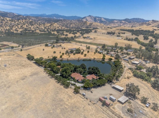 32933 SUCCESS VALLEY DR, PORTERVILLE, CA 93257 - Image ca615d2b72be00c7779be69252be05d6/2437018828