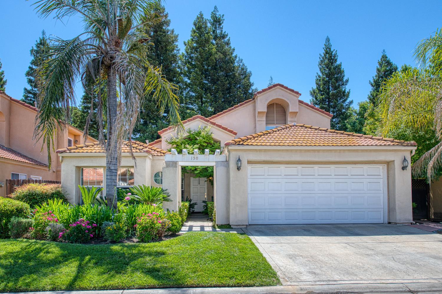 Photo 1 of 44 — 645 E Champlain Drive 150, Fresno, CA 93730