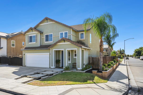 6847 E TOWNSEND AVE, FRESNO, CA 93727 - Image cfb1b534b2fb7b3c20af51fd949e784b/247692093