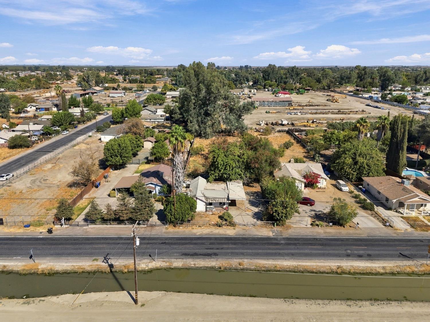 2434 Sherman Avenue - Photo 4