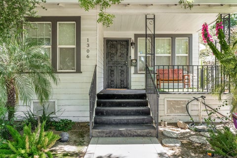 Featured picture for the property 655938