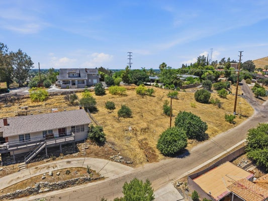 N SCENIC DR, PORTERVILLE, CA 93257 - Image ec0f9e8d3cbf17a861f7ea81410a3beb/3615384965