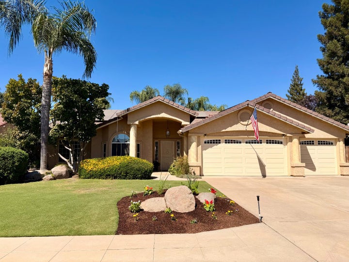 Photo 1 of 52 — 2555 Bellaire Way, Clovis, CA 93611