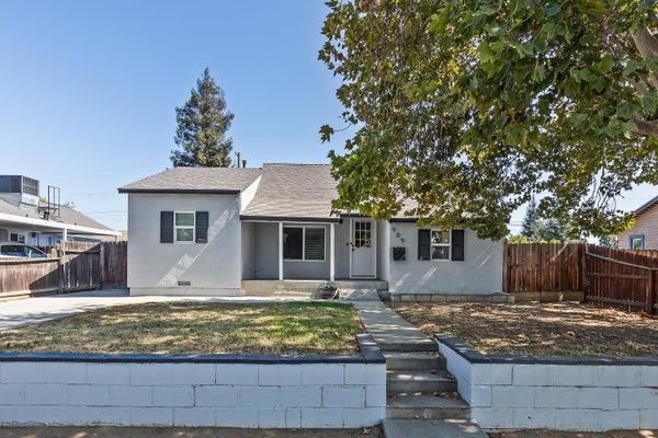 909 DEWITT AVE, CLOVIS, CA 93612 - Image f795e4acc0ee651bd4e44109e5f7f25c/761673133
