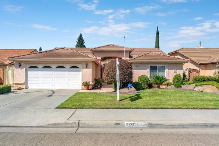 Photo 1 of 48 — 1030 Imperial Drive, Madera, CA 93637