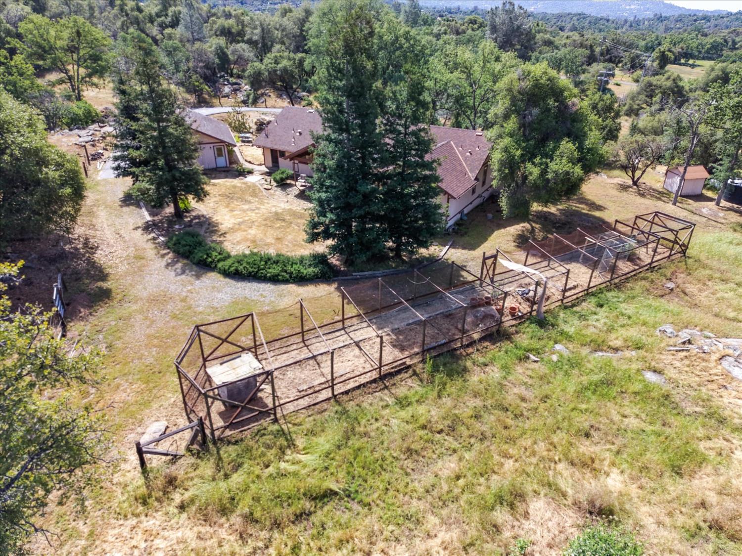 Photo 1 of 55 — 45577 Meadow Brook Way, Coarsegold, CA 93614