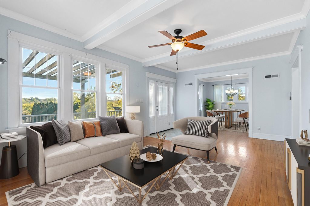 Photo of 959 Clarke Drive, Dubuque, IA 52001 (MLS # 153362)