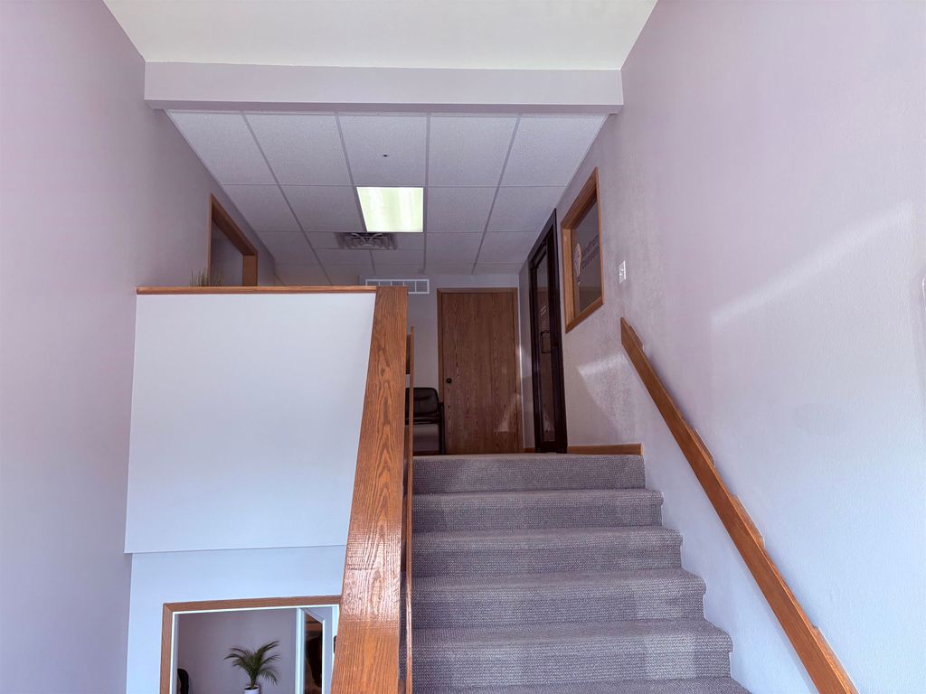 Photo of 2115 John F Kennedy Road, Dubuque, IA 52002 (MLS # 153087)