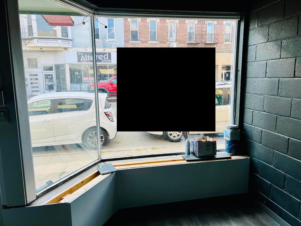 Photo of 1520 Central Avenue, Dubuque, IA 52001 (MLS # 152252)