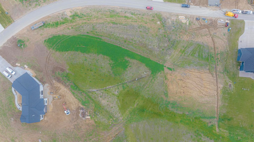 Photo of Lot 22 Keegan Court, Dubuque, IA 52002 (MLS # 152119)