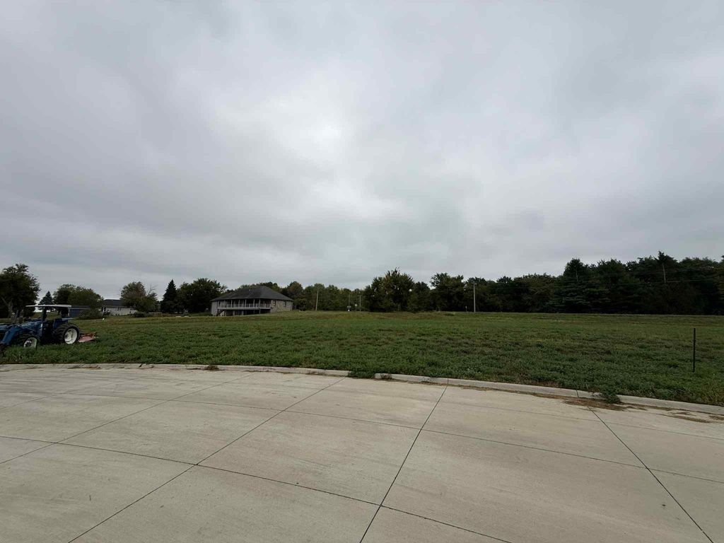 Photo of Lot 76 Wagon Wheel Lane, Dubuque, IA 52002 (MLS # 153072)