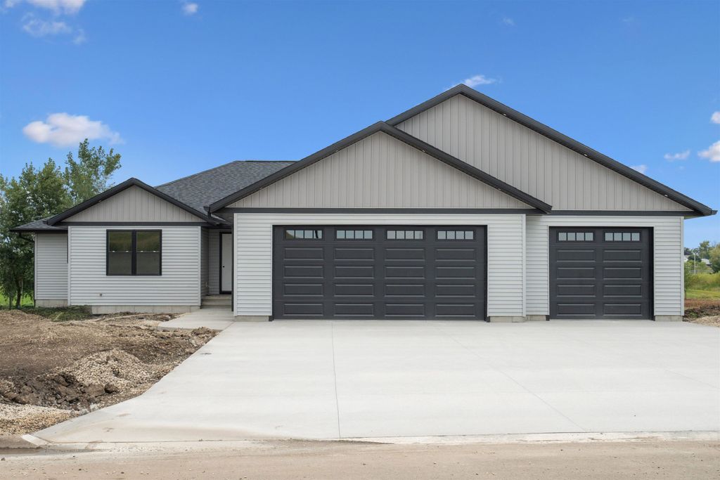 Photo of 305 Peterson Street, Edgewood, IA 52042 (MLS # 153236)
