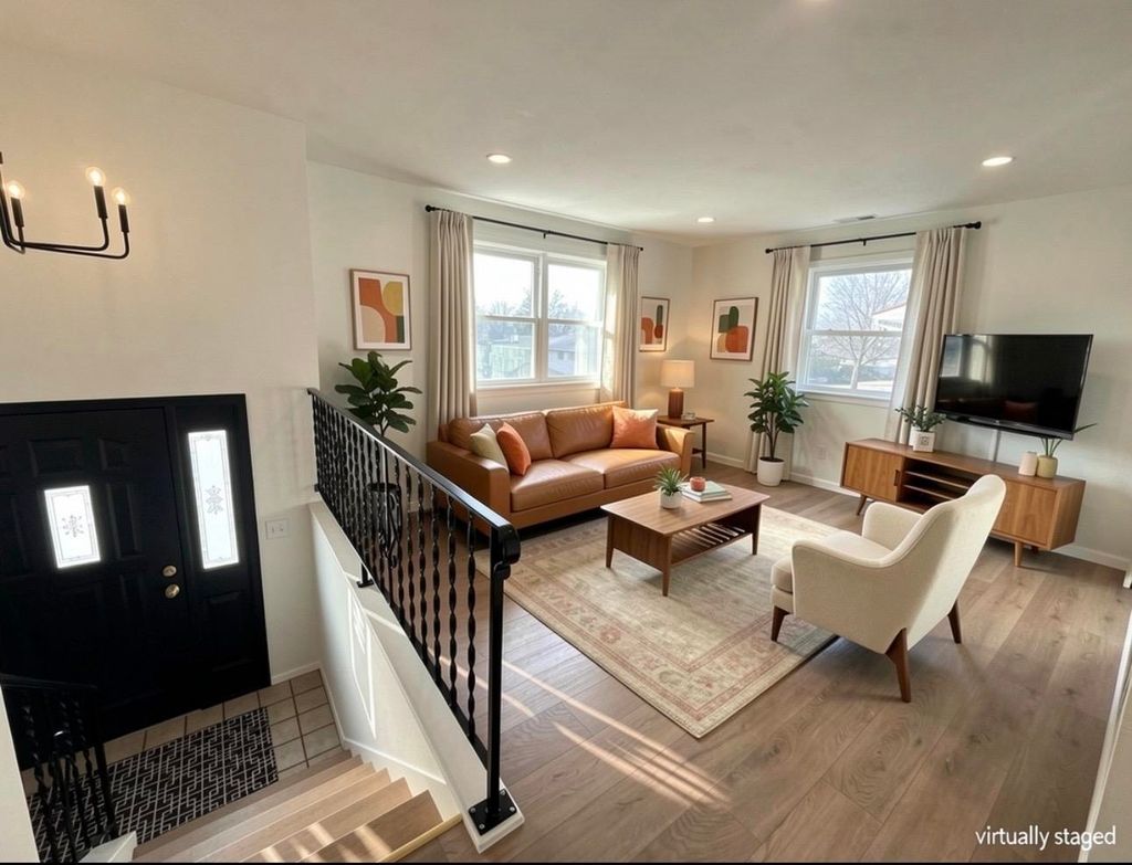 Photo of 1019 SE 8th Street, Dyersville, IA 52040 (MLS # 154098)