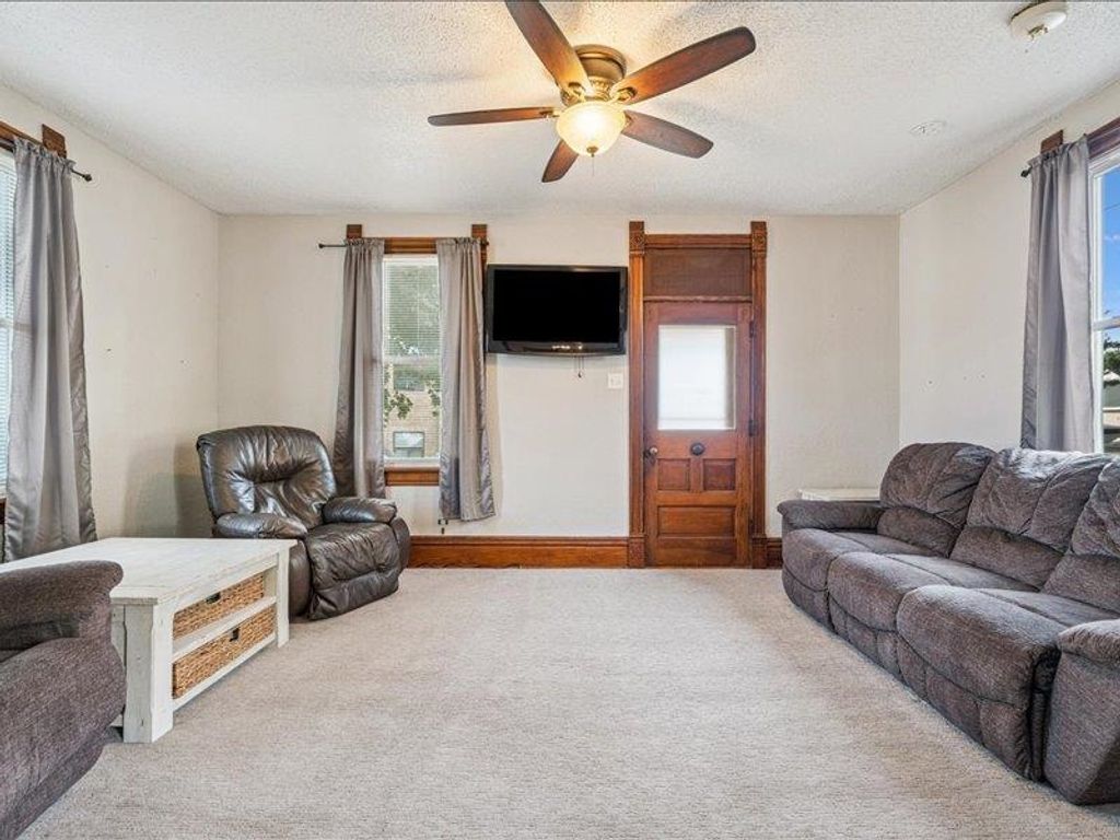 Photo of 301 Market Street, Bellevue, IA 52031 (MLS # 153165)