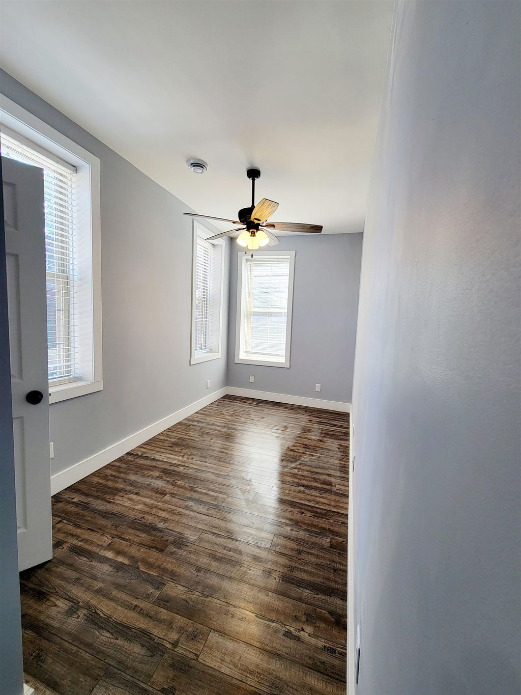 Photo of 1555 Central Avenue, Dubuque, IA 52001 (MLS # 153658)