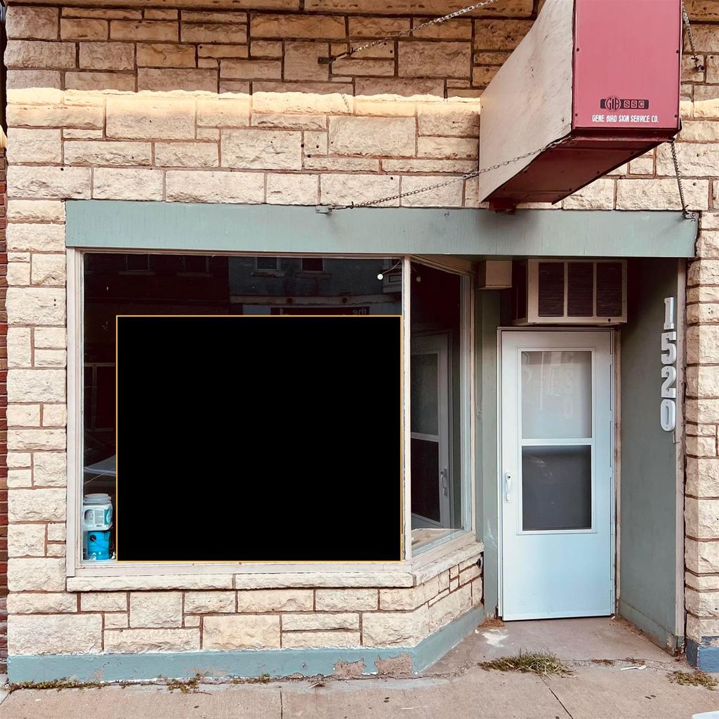 Photo of 1520 Central Avenue, Dubuque, IA 52001 (MLS # 152251)