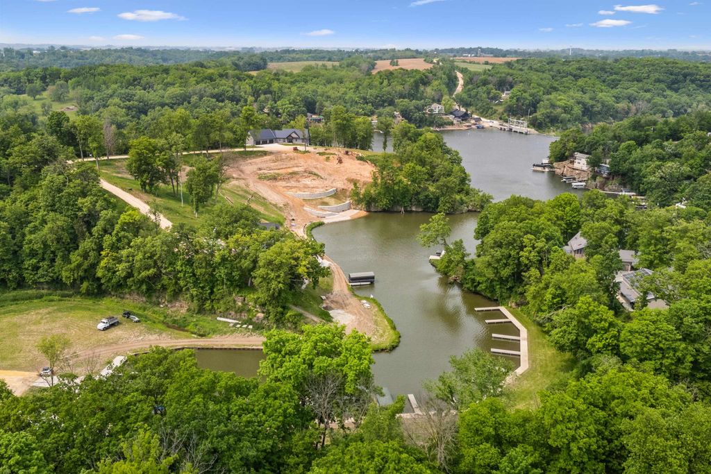 Photo of Lot 7 Lake Point Estates, 266th Street, Delhi, IA 52223 (MLS # 152227)