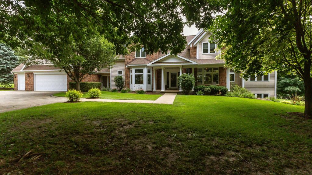 Photo of 11325 E Golf View Drive, Galena, IA 61036 (MLS # 152931)