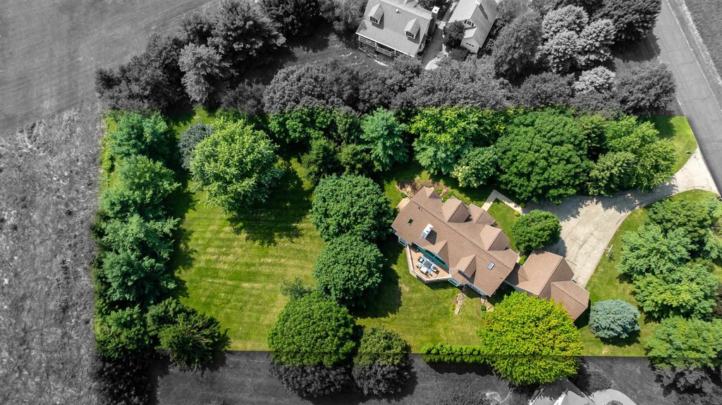 Photo of 11325 E Golf View Drive, Galena, IA 61036 (MLS # 152931)