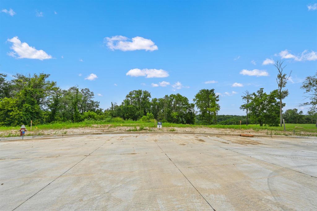 Photo of Lot 79 Waterbridge Lane, Dubuque, IA 52003 (MLS # 152544)