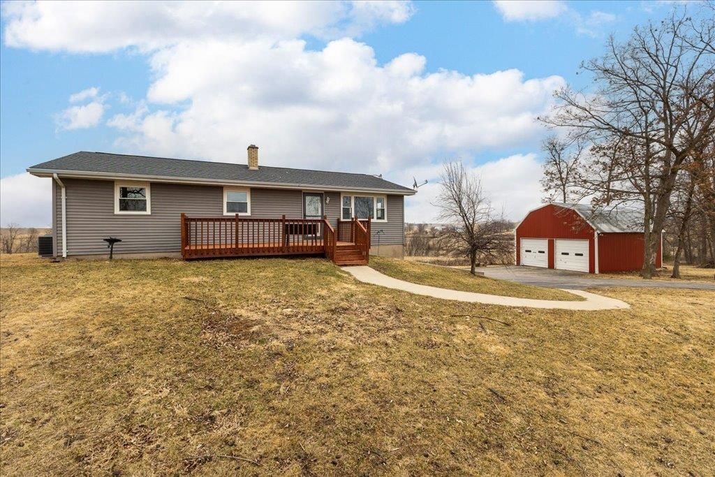 Photo of 2892 Bennettville Road, Zwingle, IA 52079 (MLS # 154177)