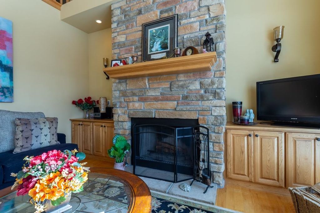 Photo of 15 Augusta Drive, Galena, IL 61036 (MLS # 153900)