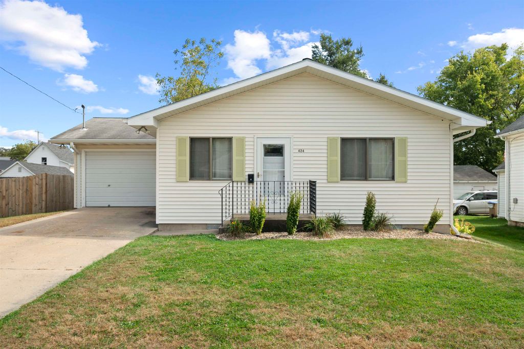 Photo of 424 S. Tama St. St, Manchester, IA 52057 (MLS # 153187)