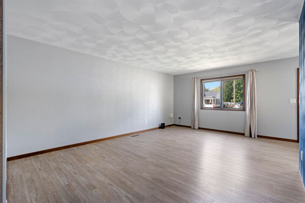 Photo of 424 S. Tama St. St, Manchester, IA 52057 (MLS # 153187)