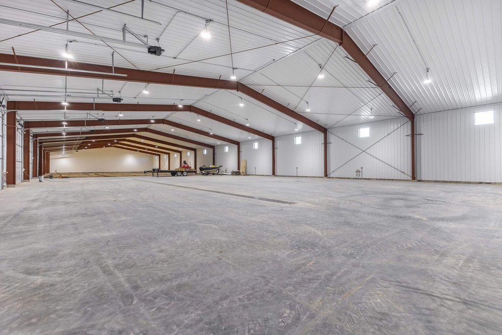 Photo of 1007 SW 11th Avenue, Farley, IA 52046 (MLS # 153493)