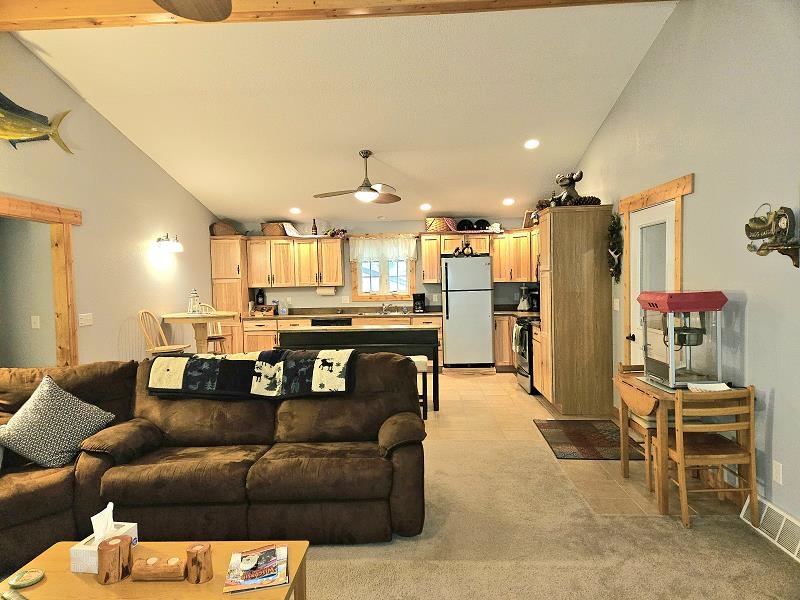 428 Hickory Road - Photo 4