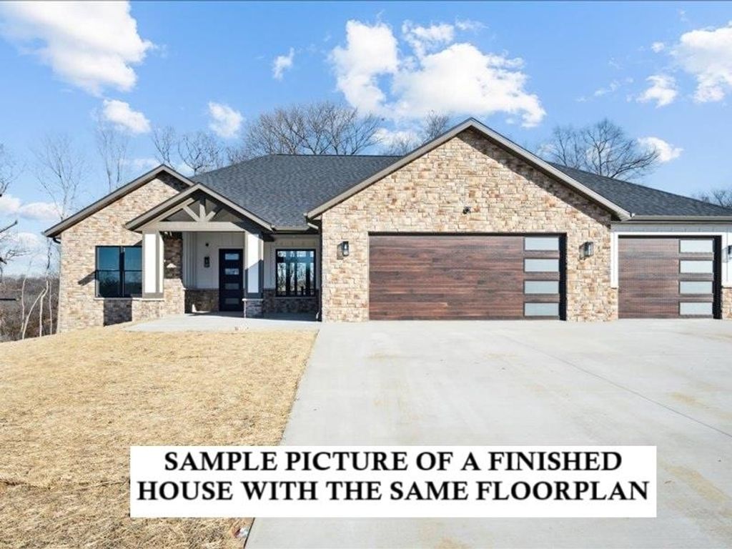 Photo of Lot 1 Forest Ridge Drive, Dubuque, IA 52003 (MLS # 152625)