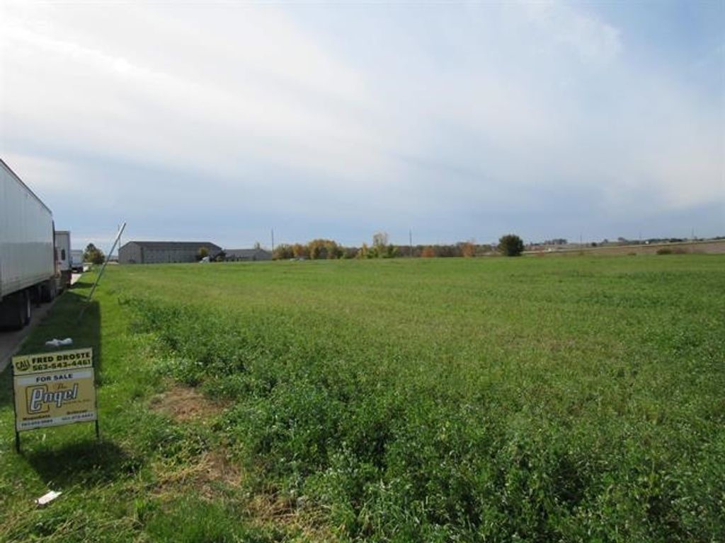 Photo of Nairn Drive, Maquoketa, IA 52060 (MLS # 153479)