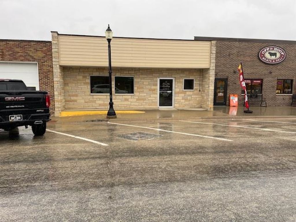 Photo of 316 Franklin Street, Delhi, IA 52036 (MLS # 152590)
