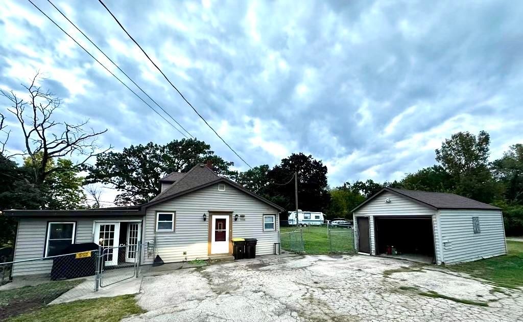 Photo of 7666 Hilltop Road, East Dubuque, IL 61025 (MLS # 153539)