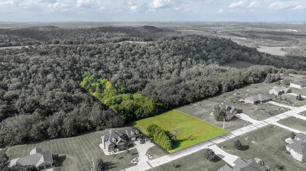 Photo of Lot 3 Raphael Drive, Dubuque, IA 52003 (MLS # 152024)