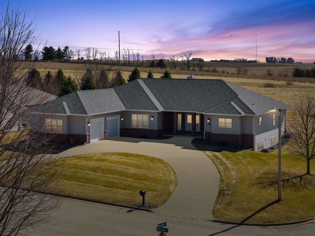 Photo of 1175 Matador Drive, Platteville, WI 53818 (MLS # 154115)