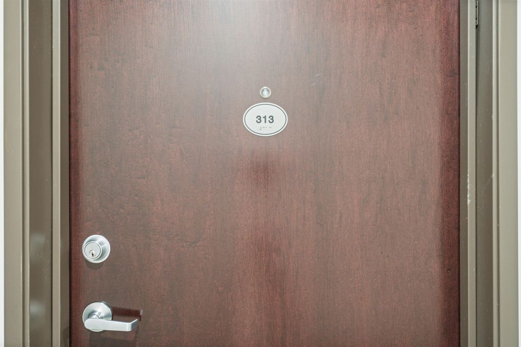 Photo of 120 Twin Steeples Circle NE #313 Cir, Dyersville, IA 52040 (MLS # 153855)