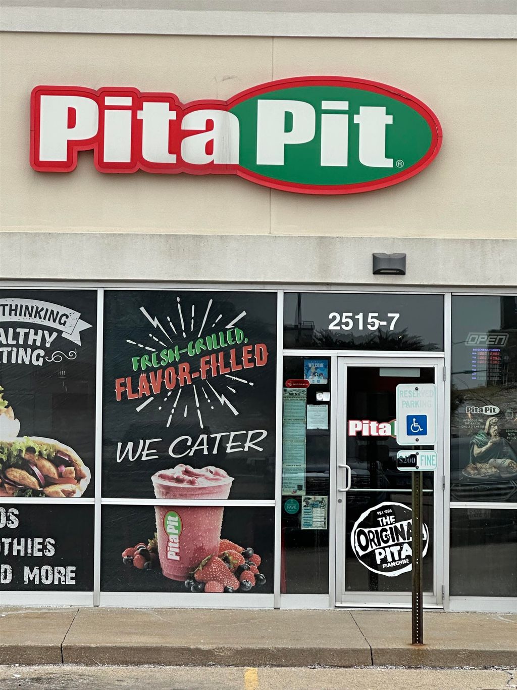 Photo of 2515 NW Arterial Drive, Dubuque, IA 52001 (MLS # 154038)