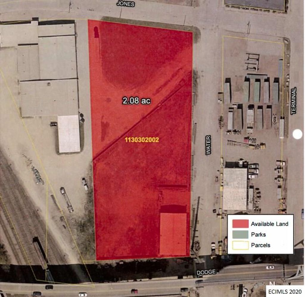 Photo of Jones Street, Dubuque, IA 52001 (MLS # 140257)