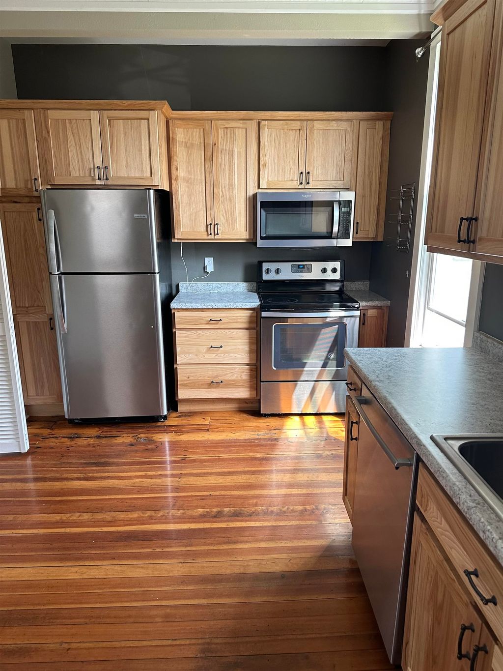 Photo of 1328 Jackson Street, Dubuque, IA 52001 (MLS # 152690)