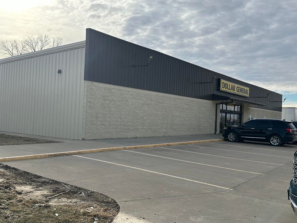 Photo of 3973 County Road V18, Brooklyn, IA 52211 (MLS # 153743)