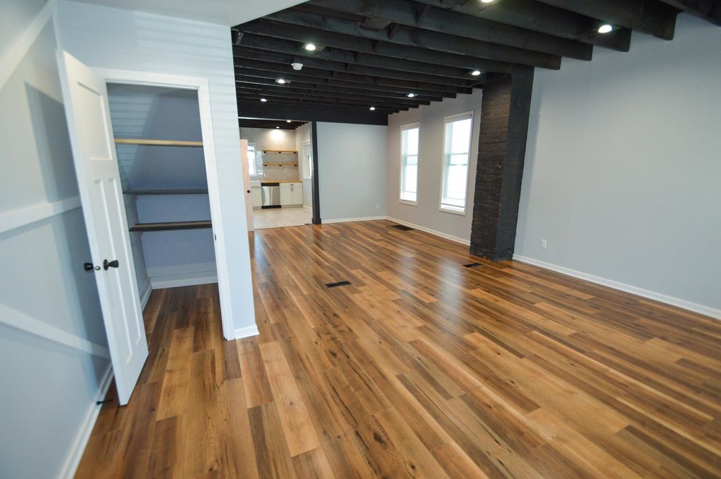Photo of 2738 Jackson Street, Dubuque, IA 52001 (MLS # 153139)