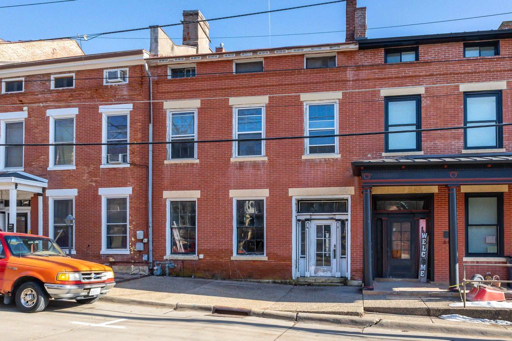 Photo of 606 S Bench Street, Galena, IL 61036 (MLS # 153721)