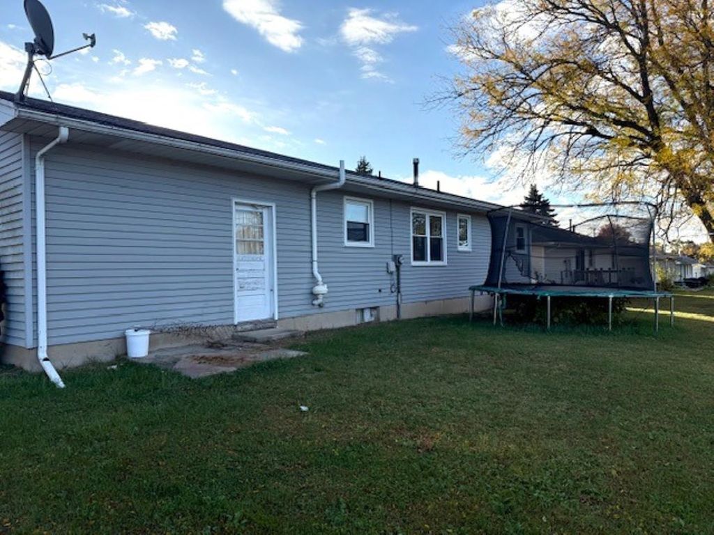 Photo of 510 Butternut Street, Maquoketa, IA 52060 (MLS # 153309)