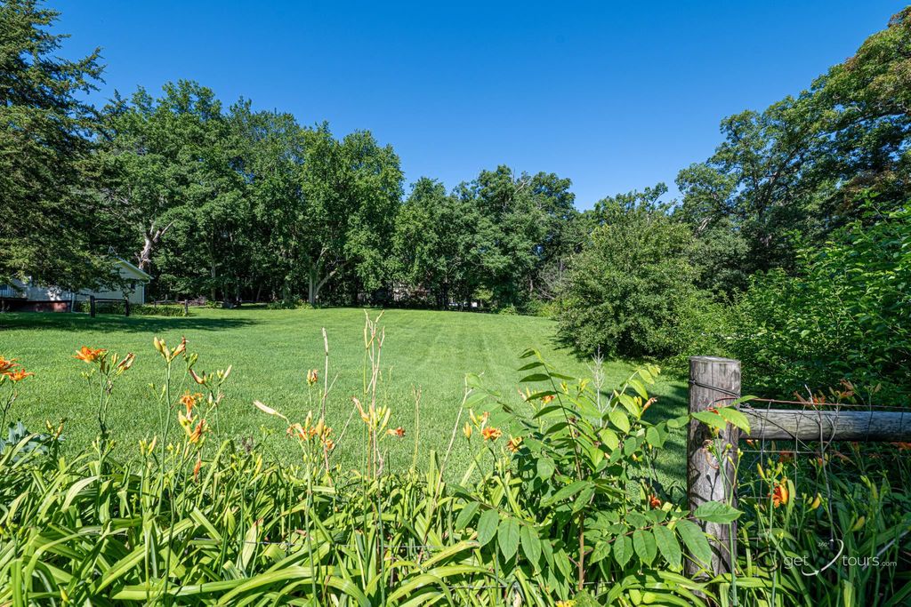 Photo of 46 Oak Valley Drive, Elizabeth, IL 61028 (MLS # 152719)