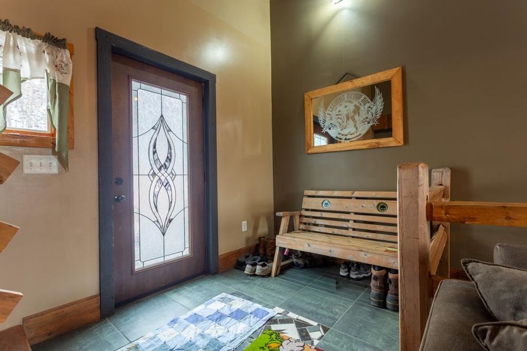 Photo of 1212 Miller Road, Dubuque, IA 52003 (MLS # 153599)